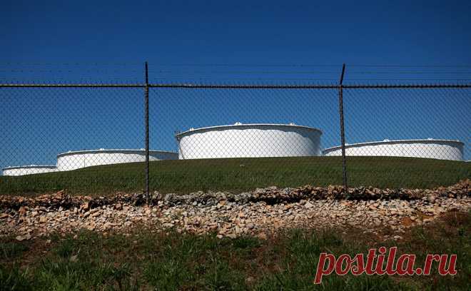 Республиканцы призвали проверить использование запасов нефти Байденом. Представители профильных комитетов палаты представителей и сената просят аудиторов проверить, как решение администрации Байдена высвободить из резерва 180 млн барр. нефти скажется на энергетической безопасности США