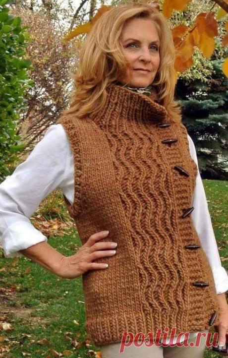 kahverengi-bogazli-yelek