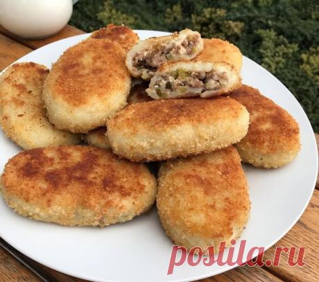 КАРТОФЕЛЬНЫЕ КОТЛЕТКИ: ШИКАРНЫЙ УЖИН ИЗ САМЫХ ПРОСТЫХ ИНГРЕДИЕНТОВ! Готовлю всегда много, так как всегда просят добавки!