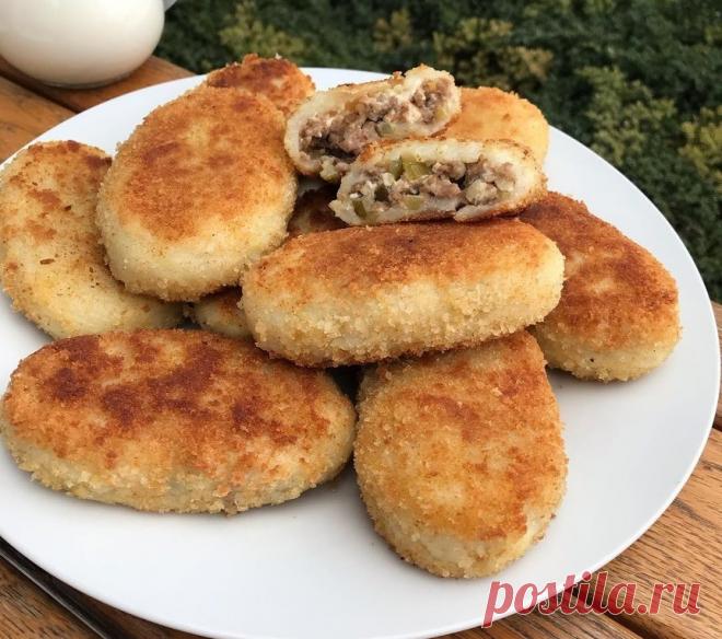 КАРТОФЕЛЬНЫЕ КОТЛЕТКИ: ШИКАРНЫЙ УЖИН ИЗ САМЫХ ПРОСТЫХ ИНГРЕДИЕНТОВ! Готовлю всегда много, так как всегда просят добавки!