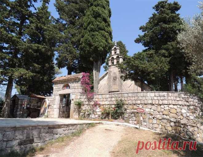 St Michael monastery,
Island of flower
Boka bay