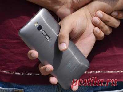 Владельцы ASUS ZenFone 2 жалуются на "исчезающую" память смартфона Многие владельцы смартфонов ASUS ZenFone 2 начали жаловаться на резкое уменьшение объёма свободной памяти. На сайте Reddit и официальном форуме ASUS уже созданы темы, в которых пользователи делятся скриншотами и обсуждают эту проблему. Как оказалось, память начала заполняться после загрузки и установки последнего OTA-обновления. Любое устройство, работающее под управлением операционной системы, регулярно создаёт…