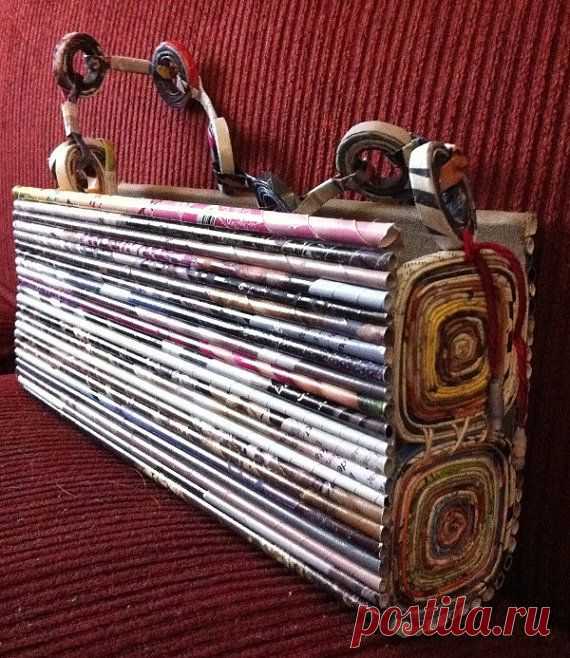 SIMONE hand coiled rolled recycled paper clutch purse от Artesa