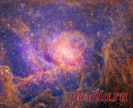 Панорама туманности М8 Лагуна из созвездия Стрельца глазами космического инфракрасного телескопа Spitzer / Интересный космос