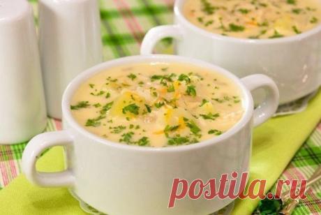 Очень вкусный сырный суп с куриным филе и рисом
Вкусно и сытно!
Ингредиенты:
— 2 куриных филе— Плавленый сыр в ванночке (чем больше, тем лучше, у меня сегодня 250г)— 5-6 картофелин среднего размера— 1 крупная луковица— 1-2 моркови— 150 г ри…