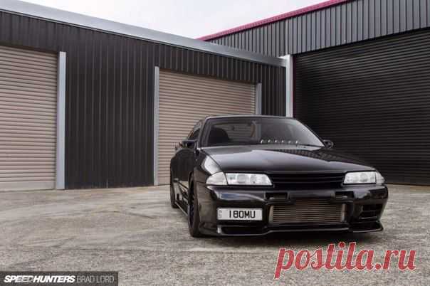Nissan Skyline GT-R R32 / Только машины