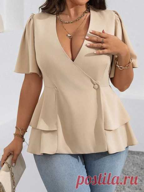 Blusa Fashion Plus size de Manga Curta e Decote em V em Cor Sólida para Mulheres