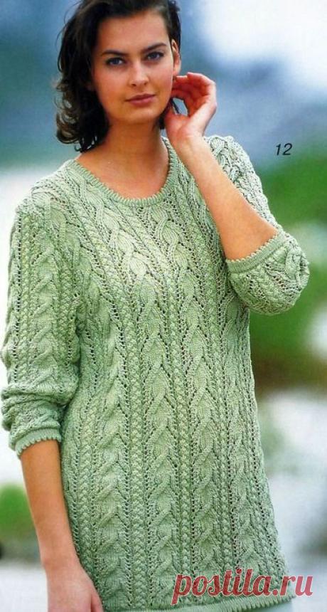 Пуловеры с рельефными узорами спицами..