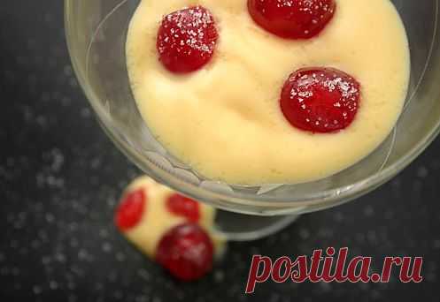 Забайоне с вишней и бренди &#8212; рецепт - Онлайн-меню - рецепты с фото