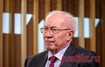 Азаров: участники группы Миндича сдадут Зеленского. Экс-премьер Украины также назвал заявления Владимира Зеленского о том, что он якобы поддерживает расследование по коррупционной схеме, попыткой сделать хорошую мину при плохой игре