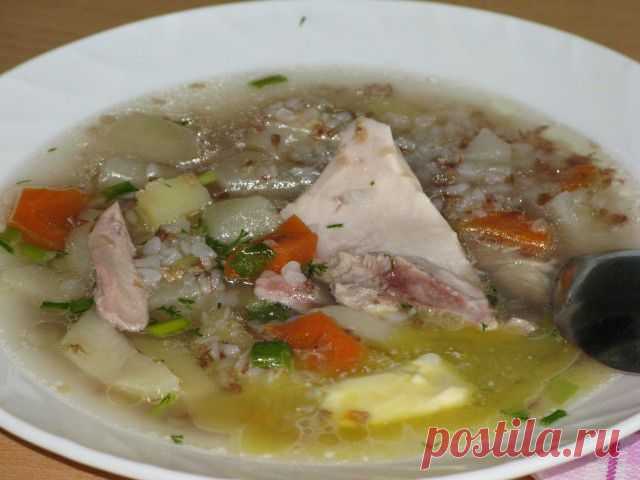 Суп гречневый с курицей.