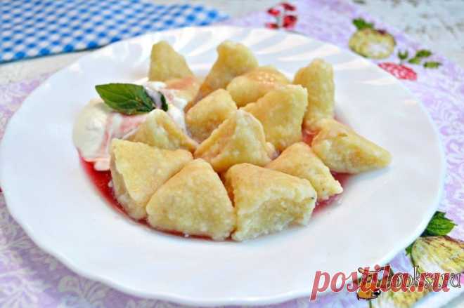Вареники ленивые с овсяными хлопьями и лимонной цедрой.