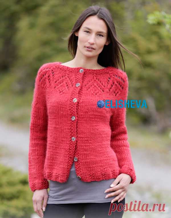 Жакет с ажурными листьями на кокетке от Drops Design вязаный спицами