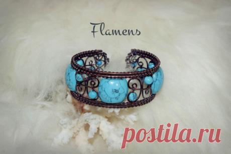 Браслет из меди с камнями Браслет из меди с камнями. Медь отполирована и покрыта специальным лаком, предотвращающим потемнение полировки.  Браслет на запястье около 16-18 см.