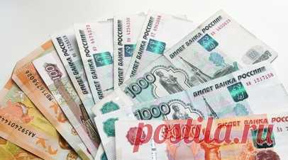 МВД: мошенники под видом проверки купюр выманивают деньги. Злоумышленники начали использовать новую мошенническую схему: во время проведения дистанционного обыска под предлогом проверки подлинности купюр они выманивают денежные средства у жертв. Читать далее