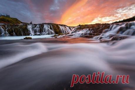 Bruarfoss - не высокий и не особенно мощный водопад, но какой красивый!