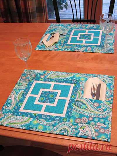 Annie's e-PatternsCentral.com - City Squares Runner & Place Mats
