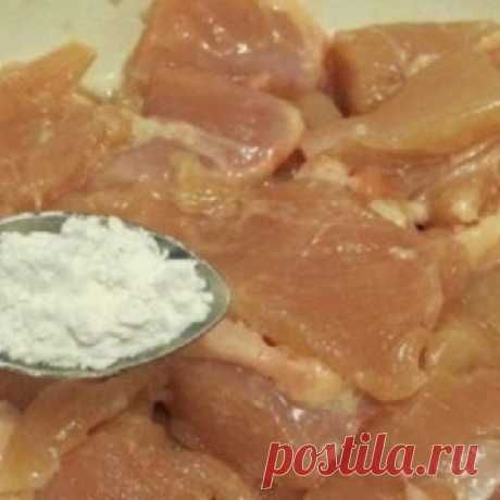 Благодаря этой хитрости куриное филе станет необычно нежным