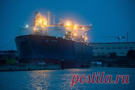 США смогли значительно нарастить поставки СПГ. США в 2022 году экспортировали около 109,3 миллиарда кубометров сжиженного природного газа (СПГ), что на 8,5 процента больше показателя предыдущего года. Основным направлением поставок стала Европа, на которую пришлось 69 процентов всего экспорта. Главным покупателем американского СПГ стала Франция.