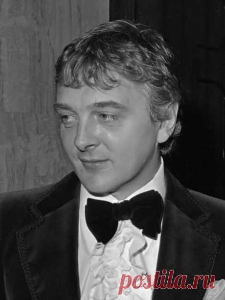 Дэвид Хеммингс (David Hemmings)