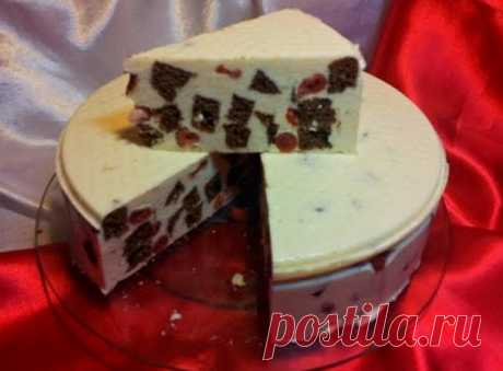 Холодный десерт, который ни на что не похож! Такой простой, но такой вкусный… - У нас так Ингредиенты Творог 250 г Сливки 200 г Сахар 100 г Разрыхлитель 1 ч. л. Сахарная пудра 100 г Пшеничная мука 80 г Вода 40 мл Желатин 20 г...
