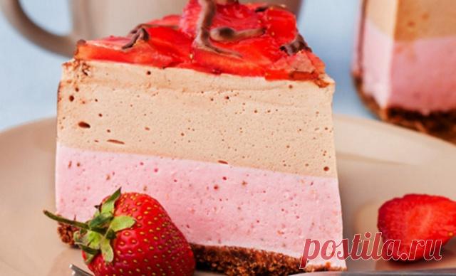 Полунично-шоколадний сирник без випічки