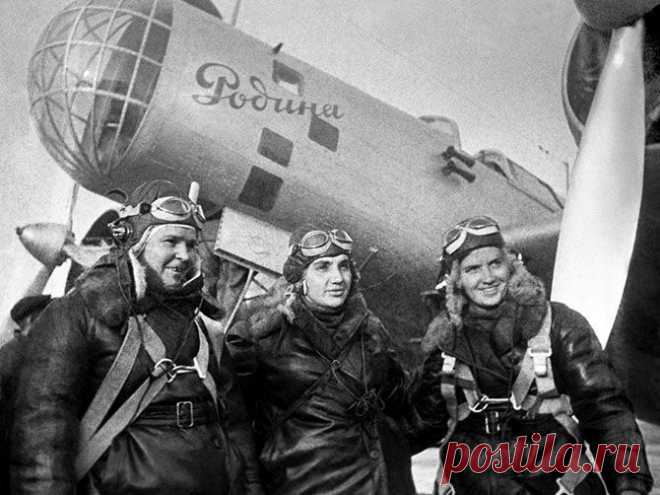 Семь легендарных советских летчиц / Назад в СССР / Back in USSR