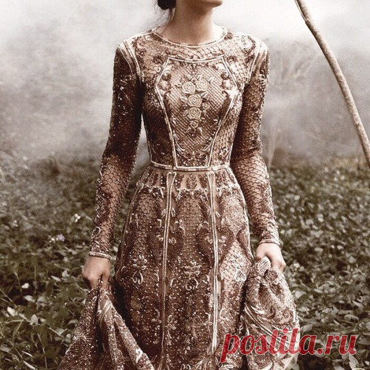 Обещаю, что, если туда попаду, 
Где на поле небесном пасётся овечка, 
Я за всех непременно замолвлю словечко, 
Но не знаю, в каком это будет году.