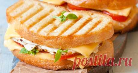 7 простых и вкусных завтраков для школьников: шоколадная овсянка, ленивые хачапури и другие быстрые блюда. 15 минут — и готово! С началом учебного года время ускоряется. За полчаса собрать детей в школу (а может, еще и в сад), себя на работу, и впихнуть в это время завтрак?! Миссия выполнима! Собрали для вас 7 идей для завтраков, которые можно успеть съесть дома, а можно положить школьнику с собой в ланчбокс, только тогда вам придется готовить для него и того парня — уж больно вкусно.