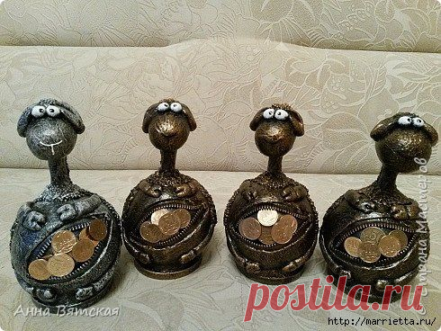 Денежная овечка из пробки и елочного шара | Своими руками