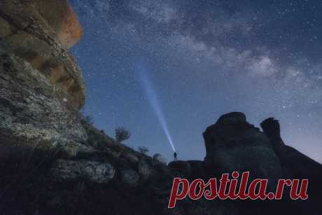 Долина привидений (Крым) в кадре Олега Феофанова: nat-geo.ru/community/user/191802