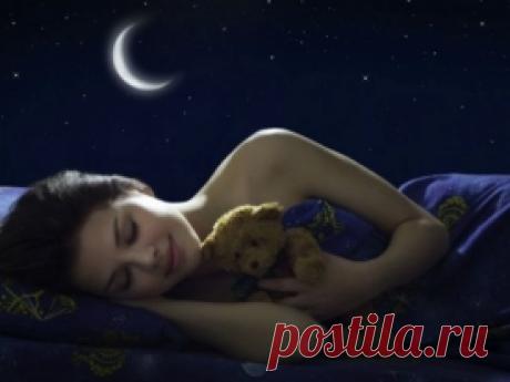 Сны на Святки Сны на Святки
Святки, длящиеся с 7 по 19 января (от Рождества до Крещения), - волшебное время вещих снов. Время, когда в ночных сюжетах к людям приходят их почившие предки и предсказывают судьбу…