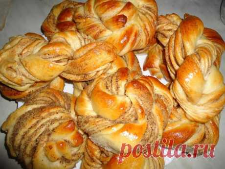 Плюшки с корицей и ореховой начинкой - Простые рецепты Овкусе.ру