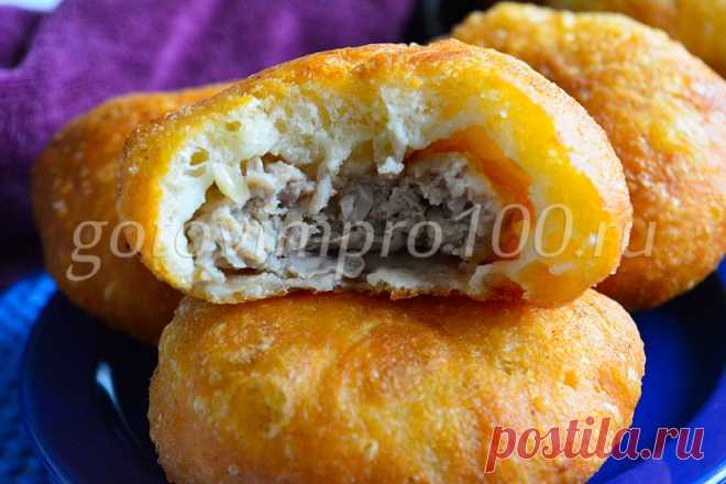 Беляши на воде Данные беляши по вкусу выходят точь в точь такие же, как в чебуречных. Тесто для них можно замесить в хлебопечке, которая сократит процесс готовки, да и замесит тесто в разы скорее и