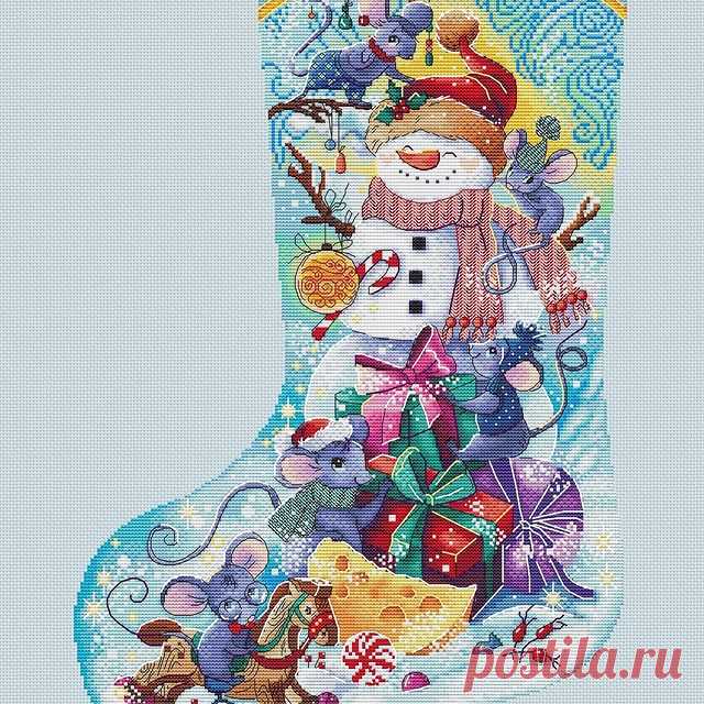 🌈Рождественские сапожки по иллюстрациям @varz_kat готовы 🤗🎉⭐ Размер схем 166х253 стежка, палитра ДМС 56+ бленды. За реквизитами пишем в Директ.