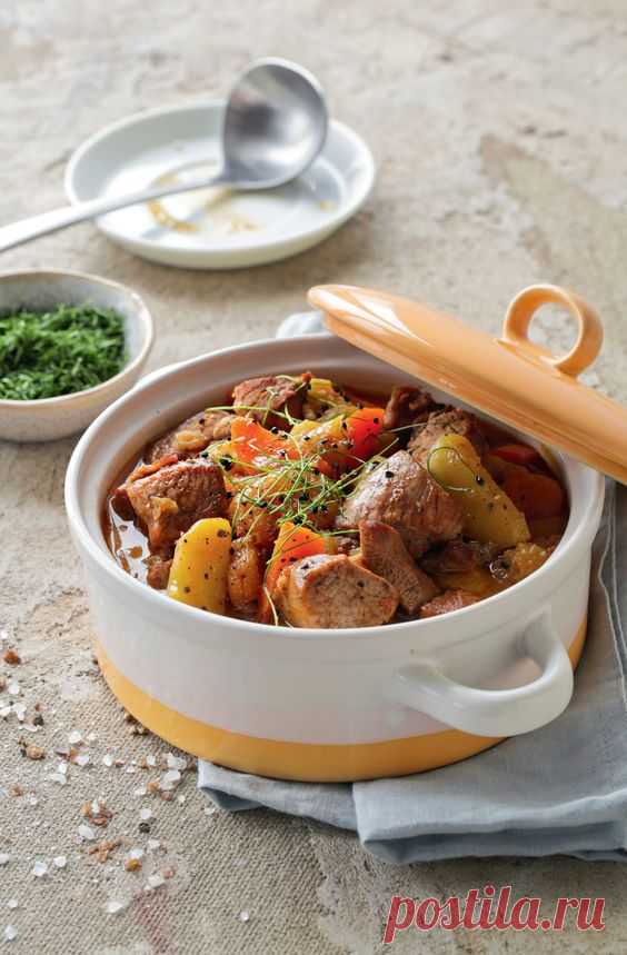 ღРагу из бедра индейки с яблоками и курагой