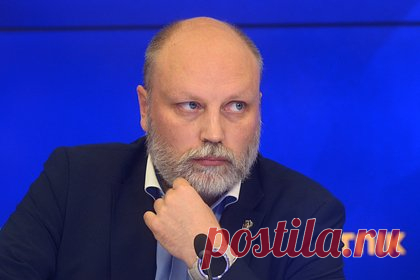 В Запорожской области ответили на введенные Японией санкции стихами хайку. Председатель движения «Мы вместе с Россией» Владимир Рогов назвал введенные Японией санкции бессмысленными и процитировал стихотворение основателя японского литературного жанра хайку Мацуо Басе. По словам политика, Запорожской области «нипочем все эти мелкие санкционные подлости».