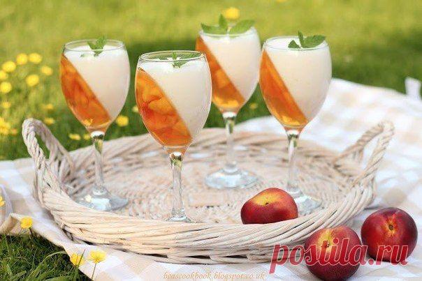 Как приготовить 2-хслойное желе с нектарином - рецепт, ингридиенты и фотографии