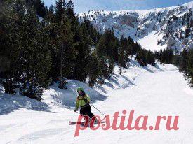 На горнолыжных курортах Испании кататься можно до 4 мая: