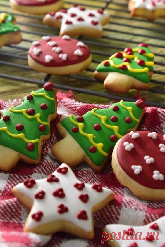 Рождественское песочное печенье, которое вы можете сделать вместе с вашими детьми. Пошаговый рецепт.