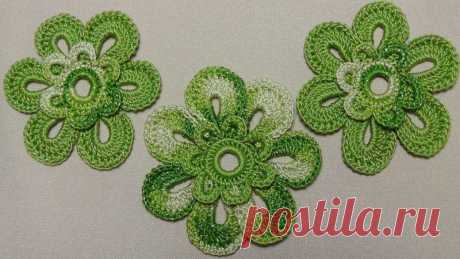 Вязаные цветы крючком и спицами (113 фото) - схемы для начинающих с описанием вязания красивых объемных цветов для украшения