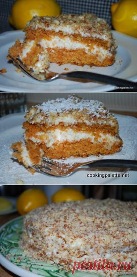 Морковный торт со сметанным кремом.