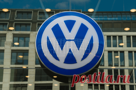 🔥 Volkswagen заплатит 80 млн. долларов за подтасовку результатов тестов топлива автомобилем Porsche
✅ Volkswagen AG выплатит штраф в размере 80 млн. долларов, для урегулирования жалоб от покупателей Porsche, так как испытания на выбросы и экономию топлива не совпадают с реальностью...
👉 Читать далее по ссылке: https://lindeal.com/news/2022061705-volkswagen-zaplatit-80-mln-dollarov-za-podtasovku-rezultatov-testov-topliva-avtomobilem-porsche
🔎 Подписывайтесь на нашу страницу в facebook