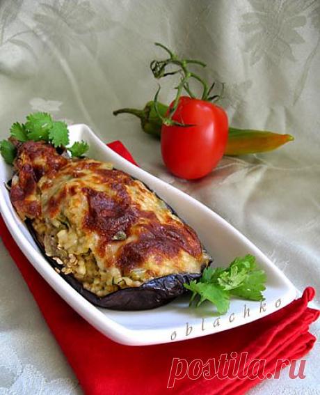 Запечённые баклажаны,фаршированные булгуром и овощами