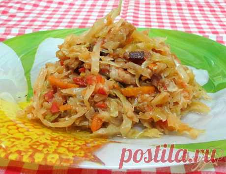 Капуста тушёная с грудинкой - пошаговый рецепт с фото Молодая капуста тушёная, это и полезно и невероятно вкусно. Готовить совершенно не сложно. Использовать как самостоятельное блюдо, или как дополнительный гарнир. Приготовьте, советую и вы не разочаруетесь!