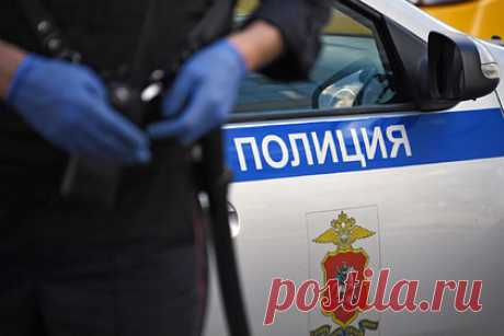 В Екатеринбурге прошла сходка криминальных авторитетов. В Екатеринбурге прошла сходка криминальных авторитетов, которая закончилась конфликтом с авторитетом Марселем Гасановым. Его стали избивать, но Гасанов вырвался и прыгнул в машину. Тогда по автомобилю начали стрелять, но авторитету удалось скрыться. Конфликт может быть связан с дележом сферы лесозаготовок.