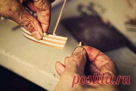 Итальянский архитектор Луиджи Прина (Luigi Prina) придумал волшебный мир летающих кораблей. Его коллекция ручной работы состоит из бумажных м потолку. / Удивительное искусство