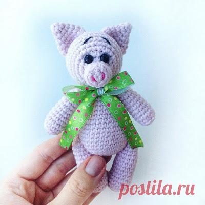 1000 схем амигуруми на русском: Вязаная свинка крючком