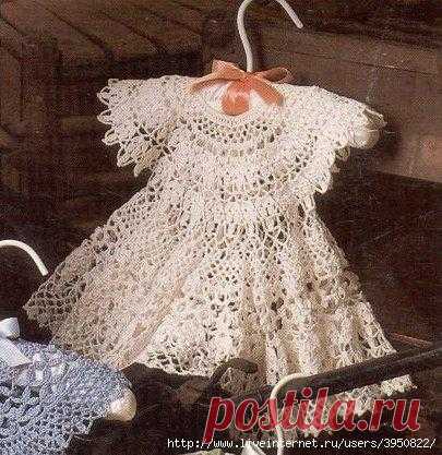 Платье для маленькой девочки.