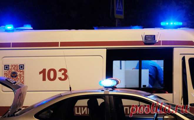 В Электростали молодому человеку с зеленым ирокезом срезали скальп. Двое мужчин напали с ножом на жителя Электростали и нанесли ему ножевые ранения, сообщила пресс-служба регионального управления МВД.